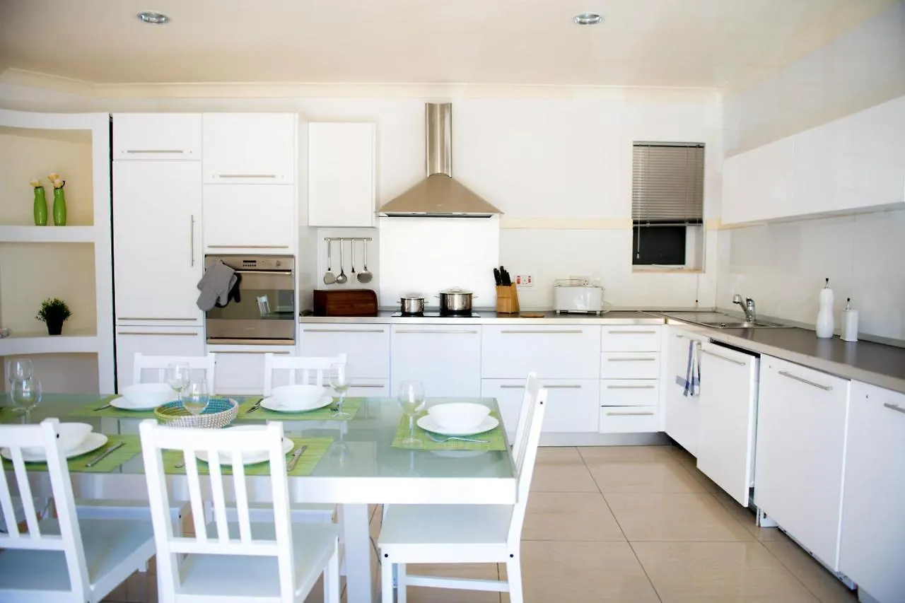 Bright, Spacious And Right In The Center Saint Julian's 0*,  Malta